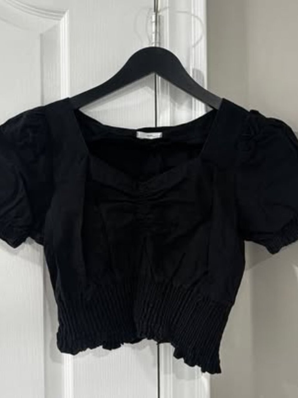 Black Puff-Sleeve Smocked Crop Top